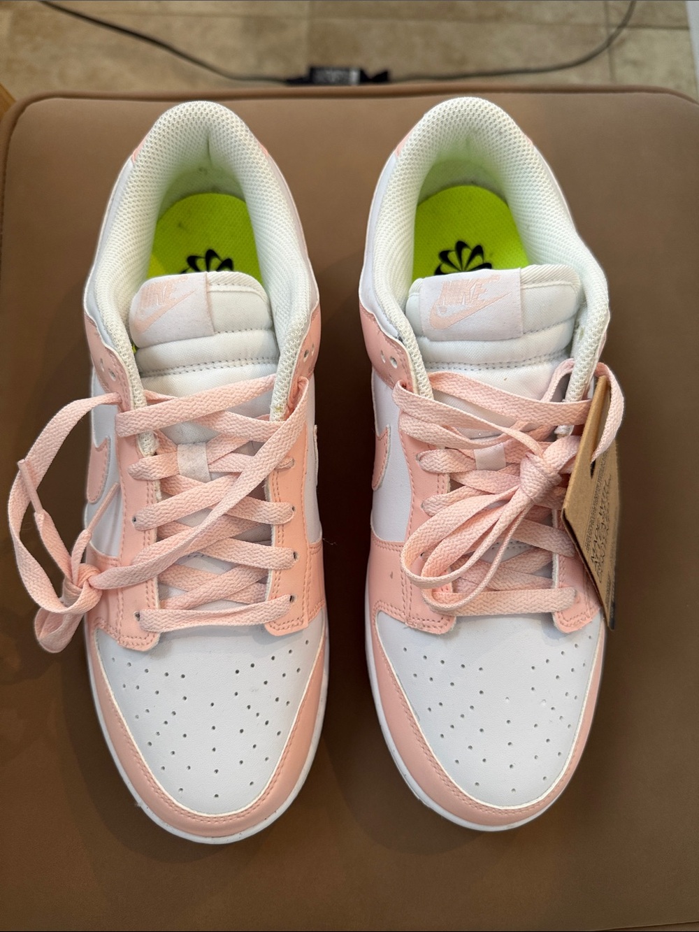 Nike Low Top Sneakers in White & Light Pink